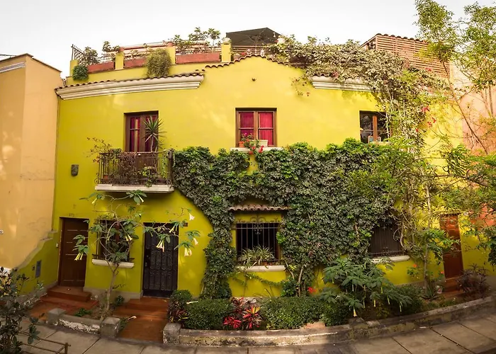 Casa Nuestra Peru