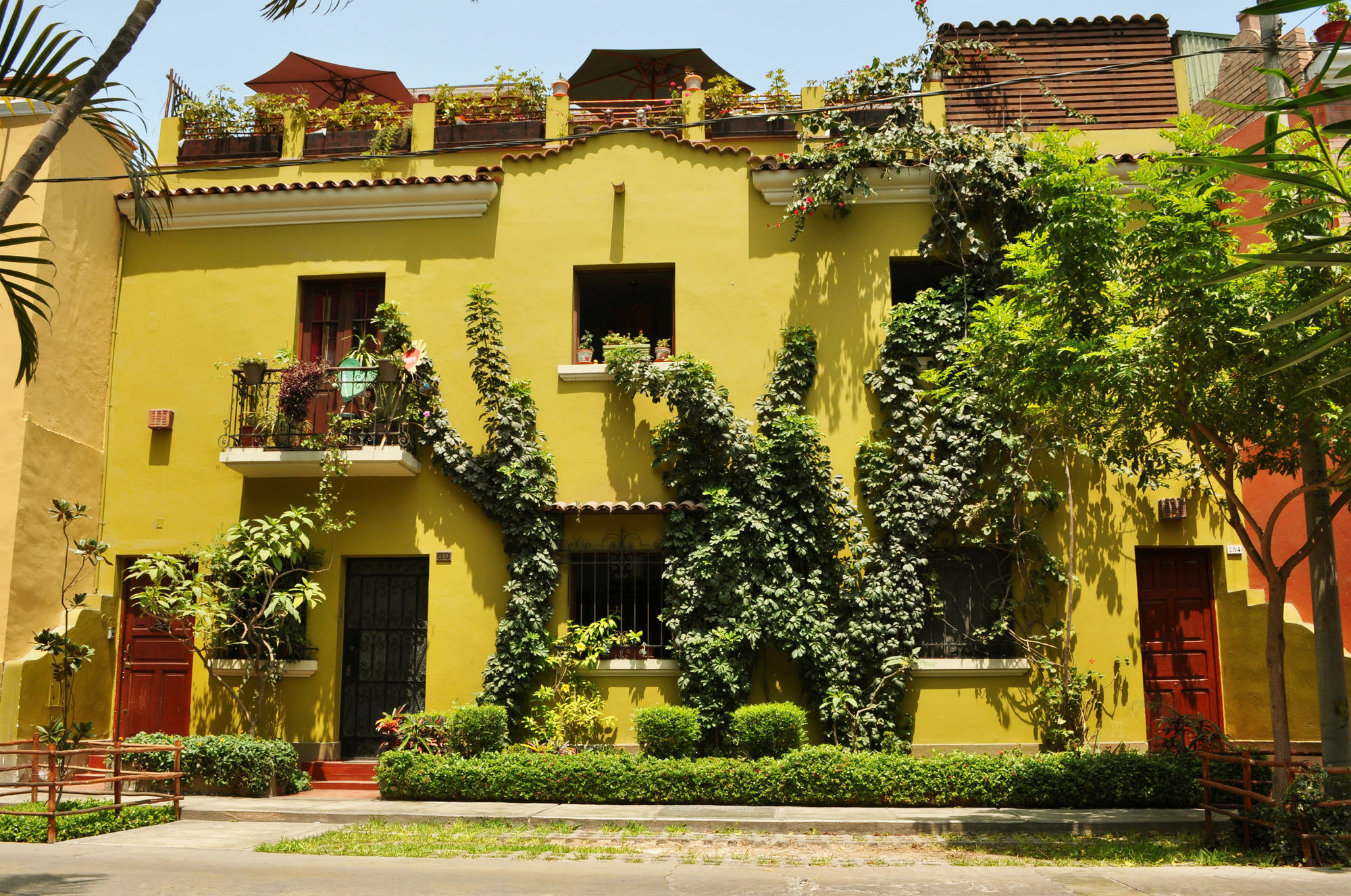 Casa Nuestra Peru Guest house 2*